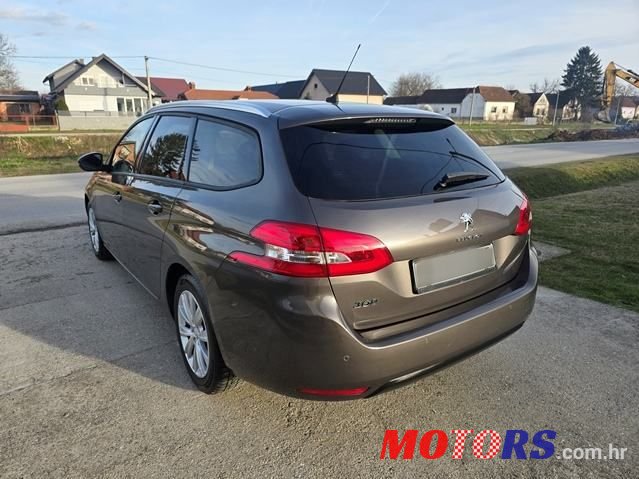 2016' Peugeot 308 Sw photo #6