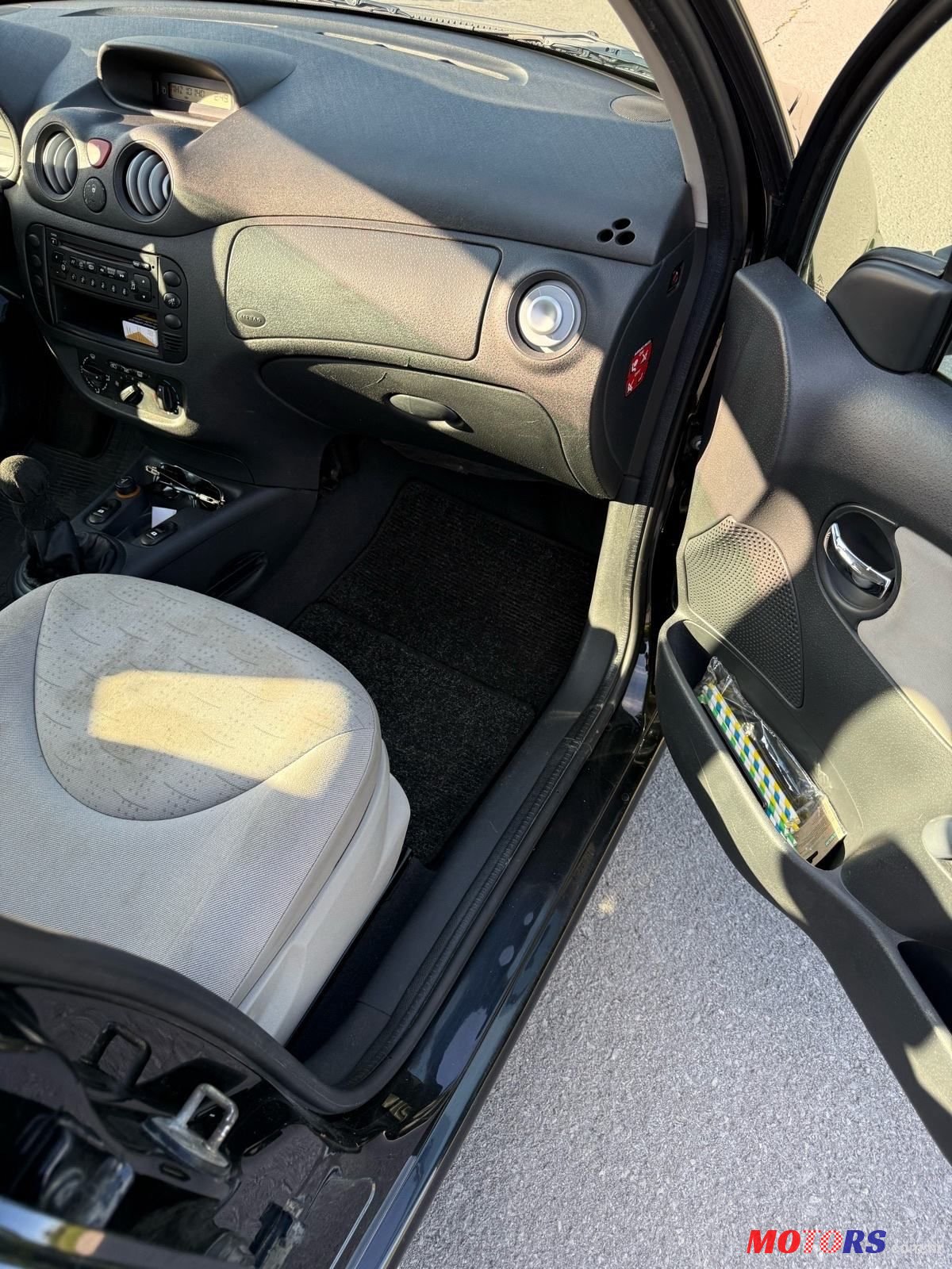 2005' Citroen C3 1,4 Hdi Sx photo #4