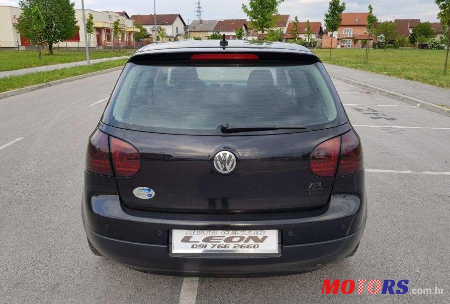 2006' Volkswagen Golf V 1,9 Tdi photo #1