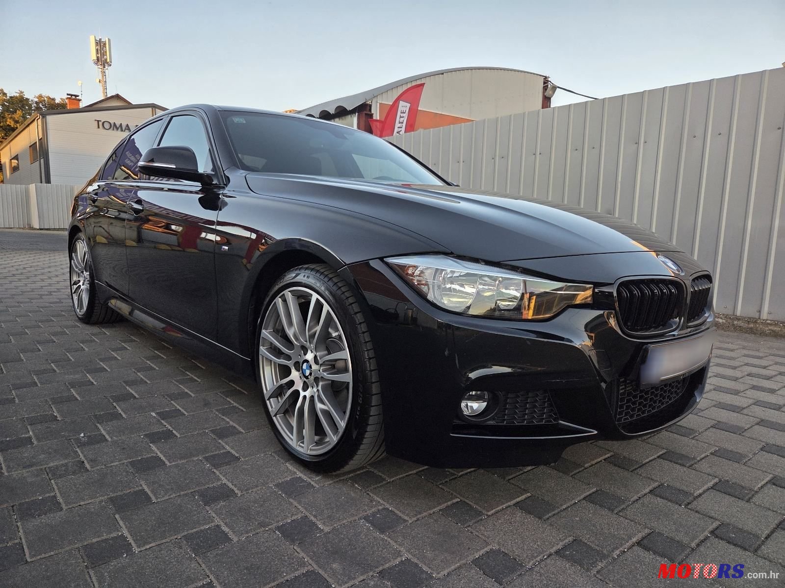 2016' BMW Serija 3 320D M Sport photo #4