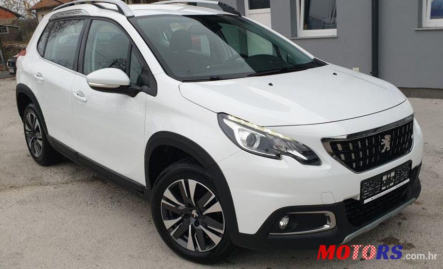 2017' Peugeot 2008 1,6 Bluehdi photo #1