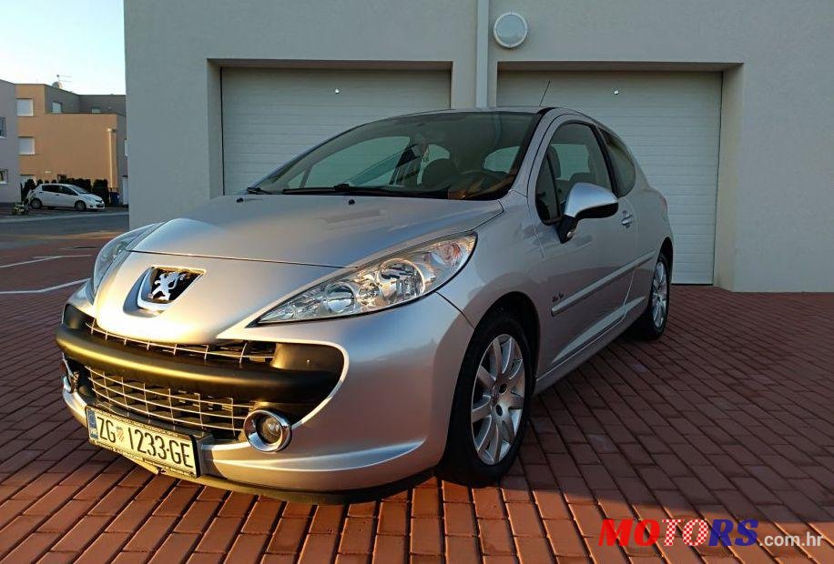 2008' Peugeot 207 Sport 1,6 Hdi photo #1