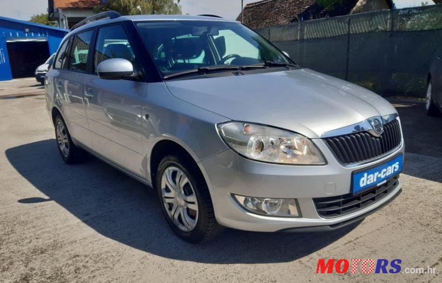 2014' Skoda Fabia Combi photo #1