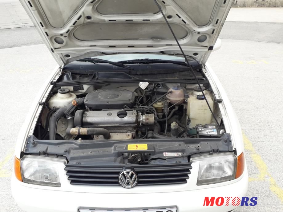 1997' Volkswagen Polo Classic photo #2