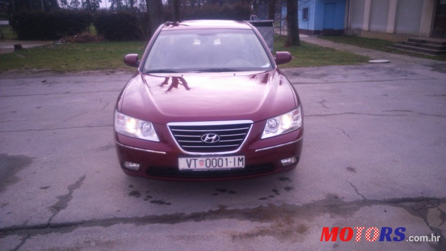 2008' Hyundai Sonata photo #1