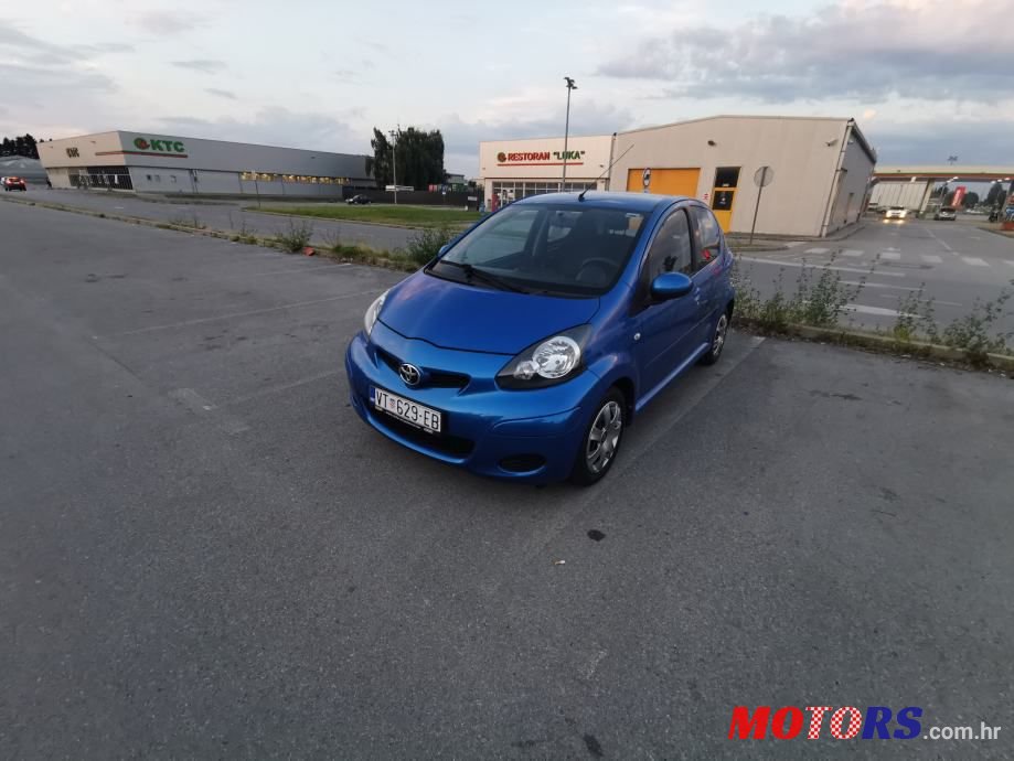 2009' Toyota Aygo 1.1. photo #3