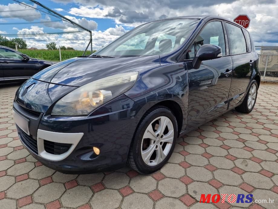 2010' Renault Scenic 1,5 Dci photo #3