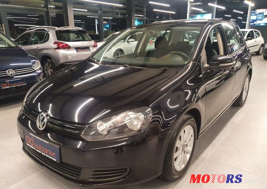 2010' Volkswagen Golf 6 1,6 Tdi photo #1