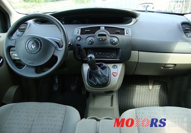 2004' Renault Scenic photo #3