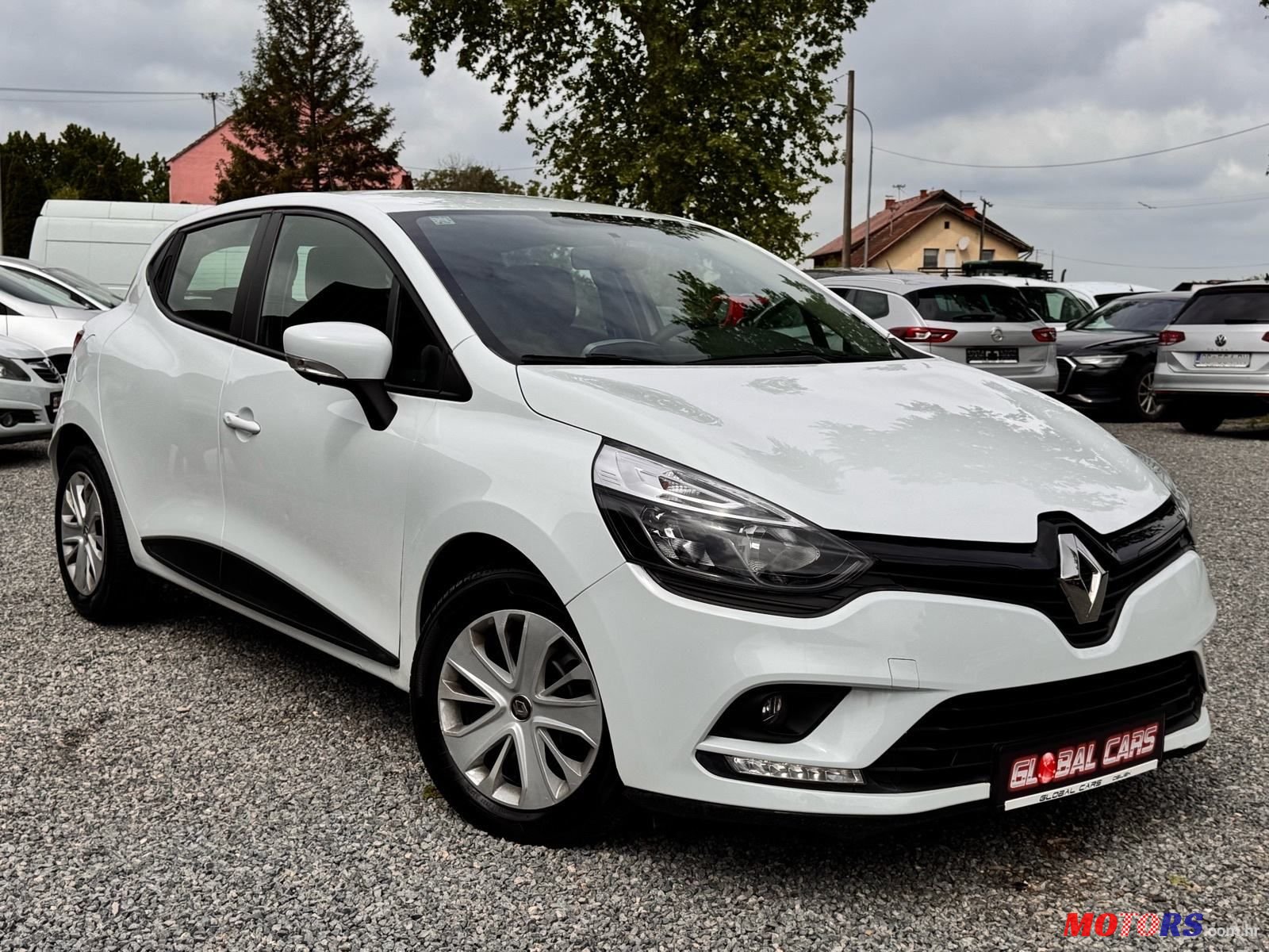 2020' Renault Clio Dci photo #4