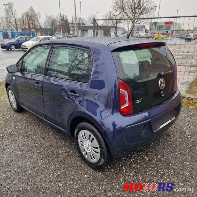 2013' Volkswagen Up! 1,0 Up! photo #3