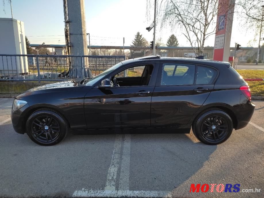 2012' BMW Serija 1 116D photo #6