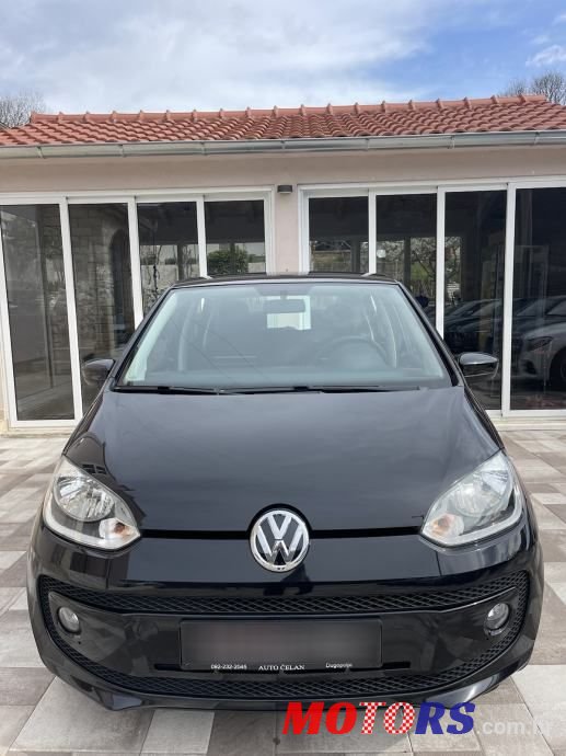 2014' Volkswagen Up! 1,0 Up! photo #3