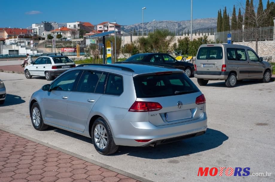 2015' Volkswagen Golf 7 1,6 Tdi photo #5