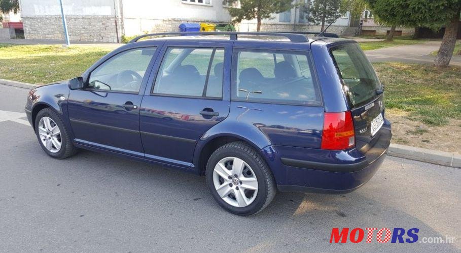 2003' Volkswagen Golf Iv Variant photo #2