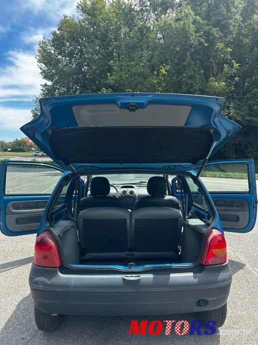 2005' Renault Twingo 1,2 photo #5