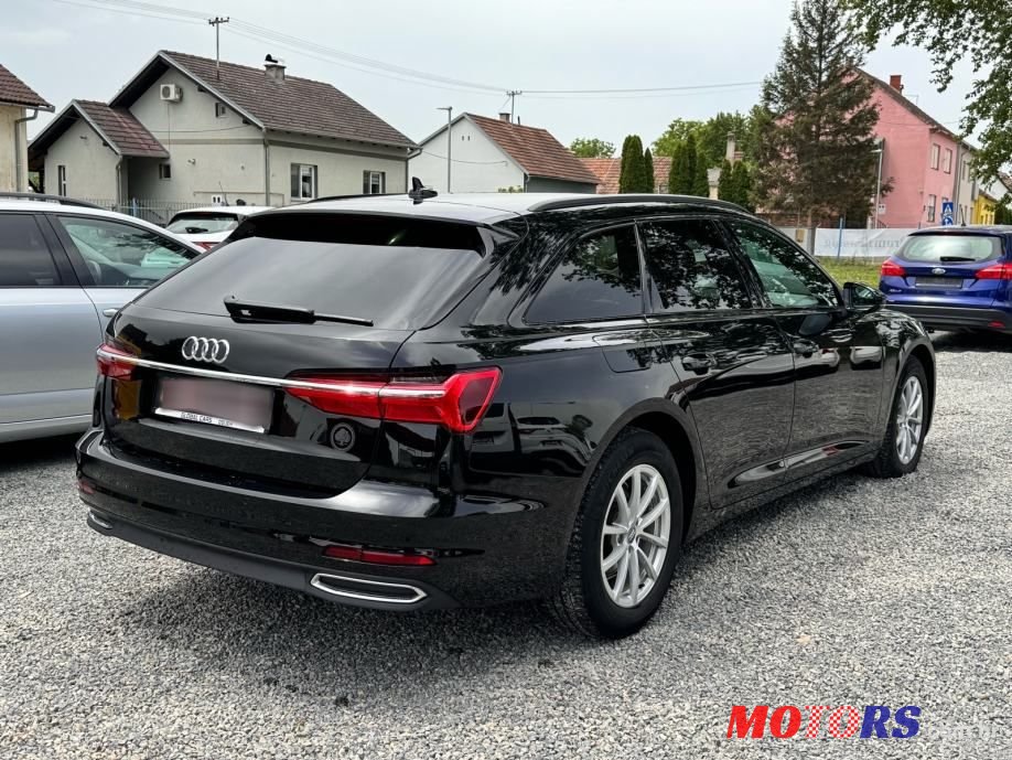 2019' Audi A6 Avant photo #6