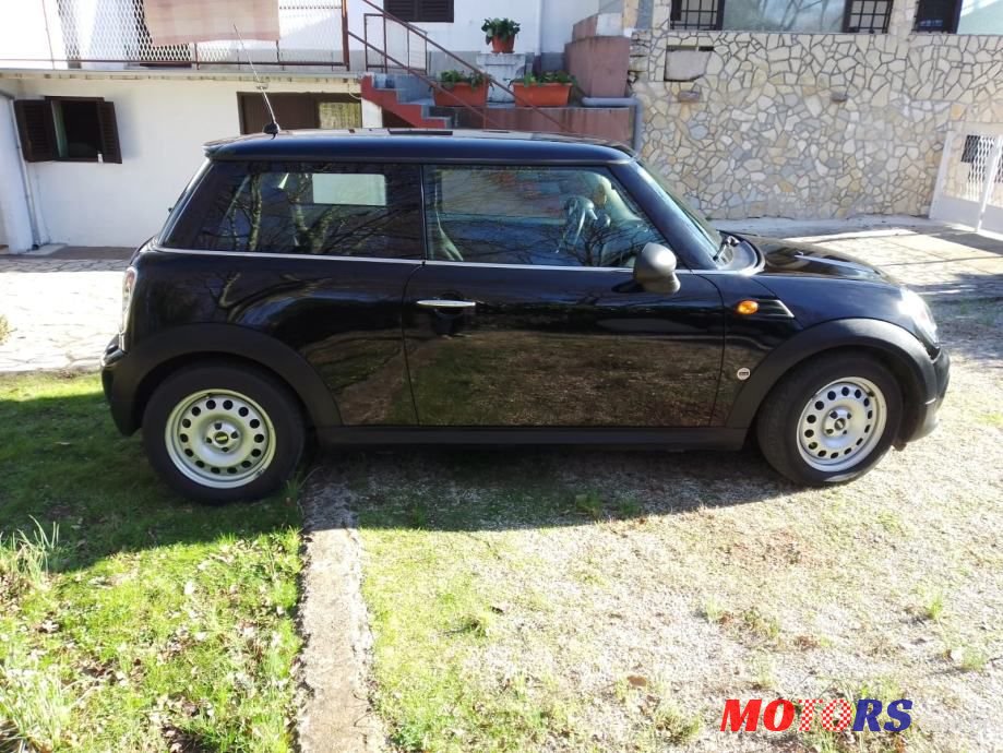 2013' MINI One photo #2