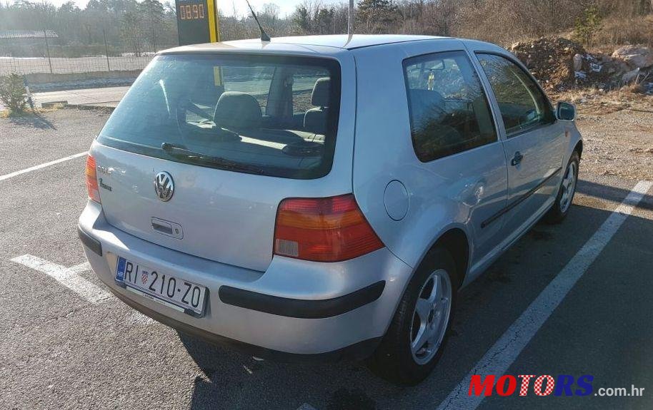 1998' Volkswagen Golf IV photo #4