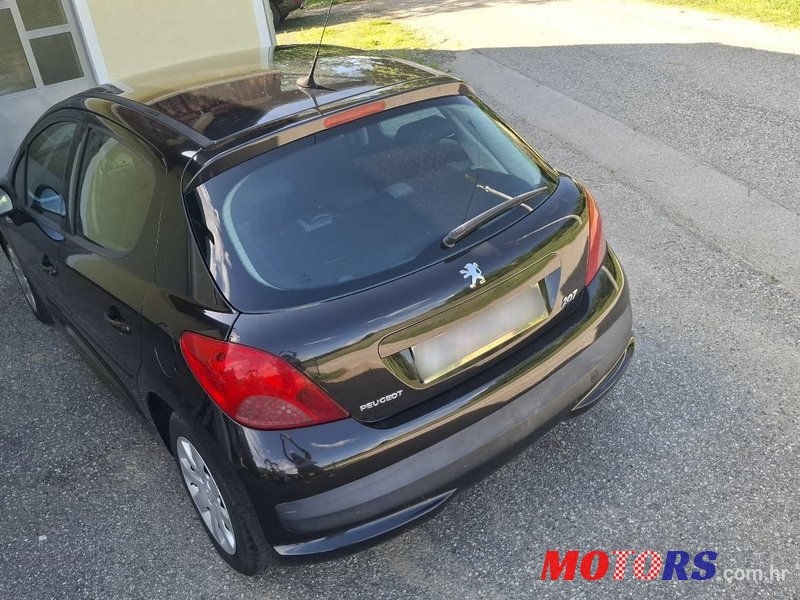 2008' Peugeot 207 1,4 Hdi photo #2