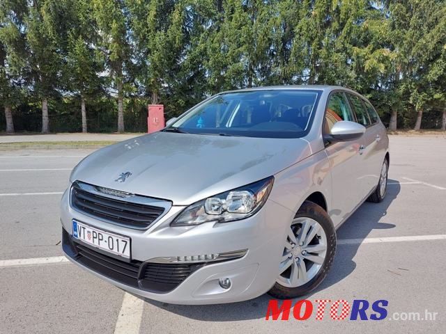 2017' Peugeot 308 Sw photo #3