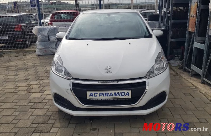 2017' Peugeot 208 photo #3