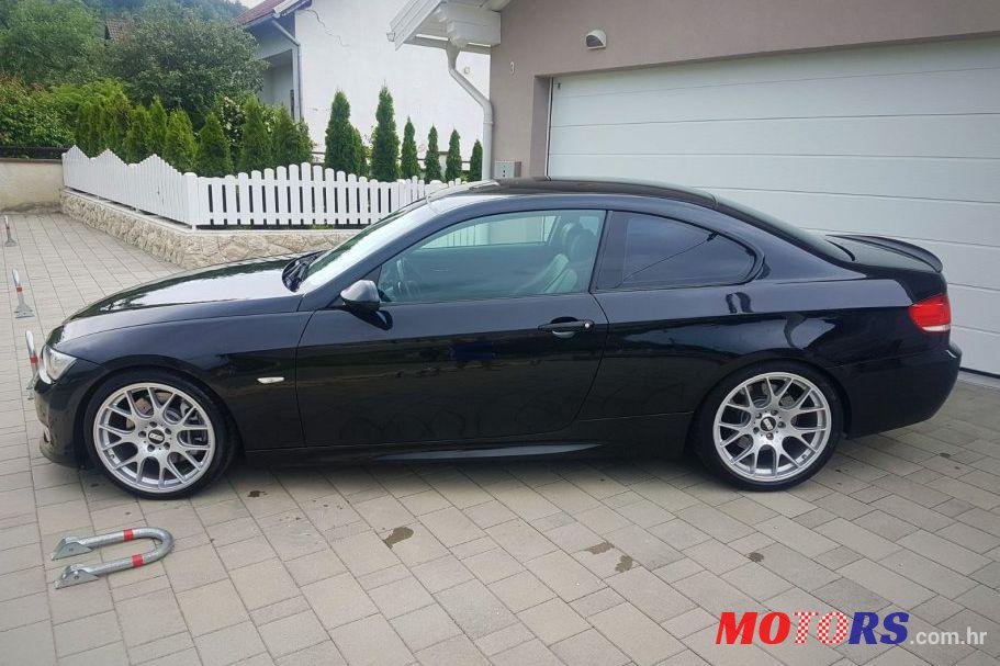 2007' BMW Serija 3 Coupe 335Ci photo #1