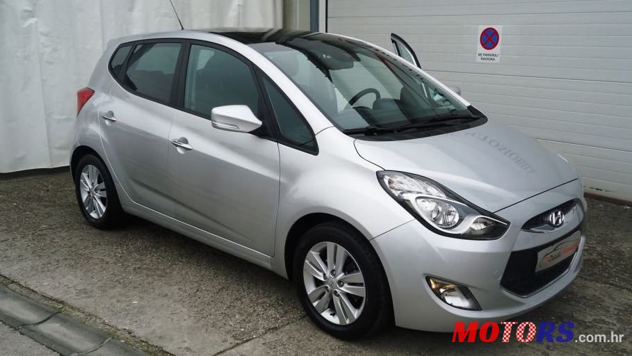 2012' Hyundai Ix20 1.6 Crdi photo #1