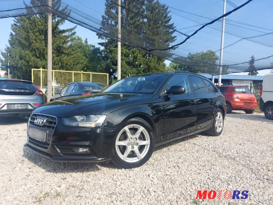 2012' Audi A4 Avant photo #1