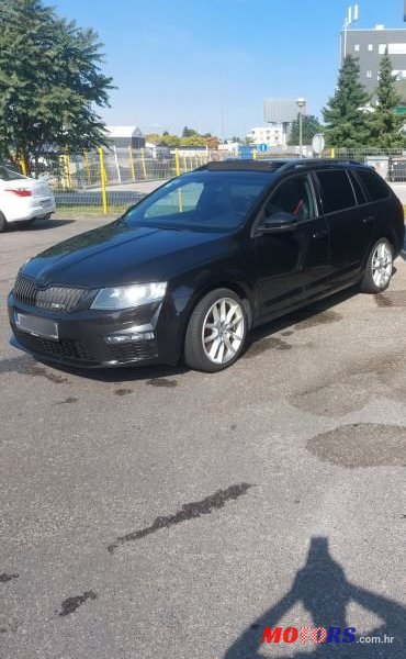 2015' Skoda Octavia Combi photo #2