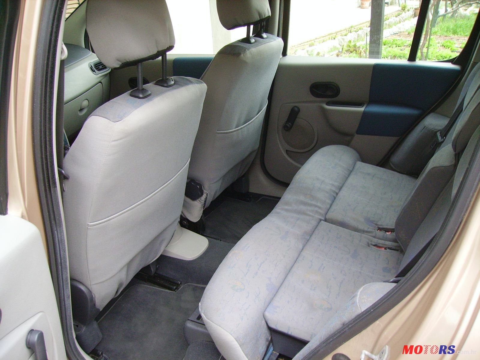 2004' Renault Modus 1.2/16V + LPG photo #7