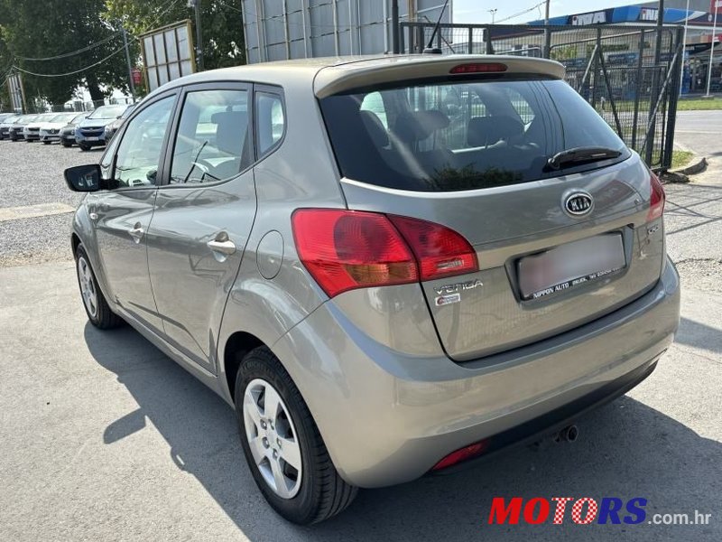 2013' Kia Venga 1,6 Crdi Ex photo #4