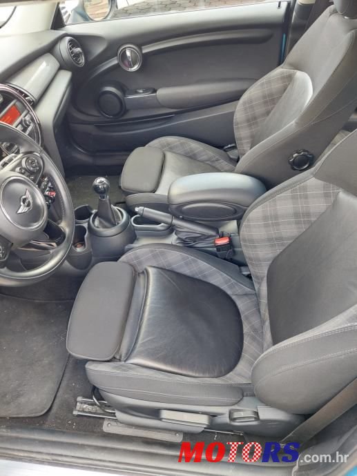 2017' MINI One Diesel F56 photo #6