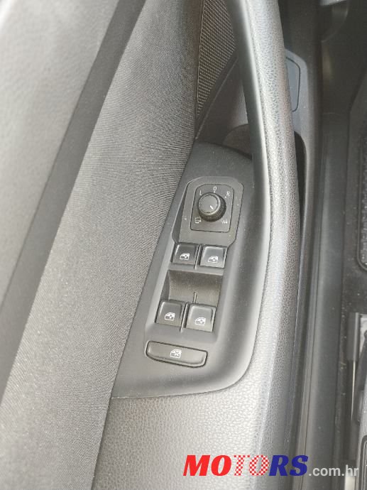 2017' Volkswagen Passat 1,6 Tdi photo #6