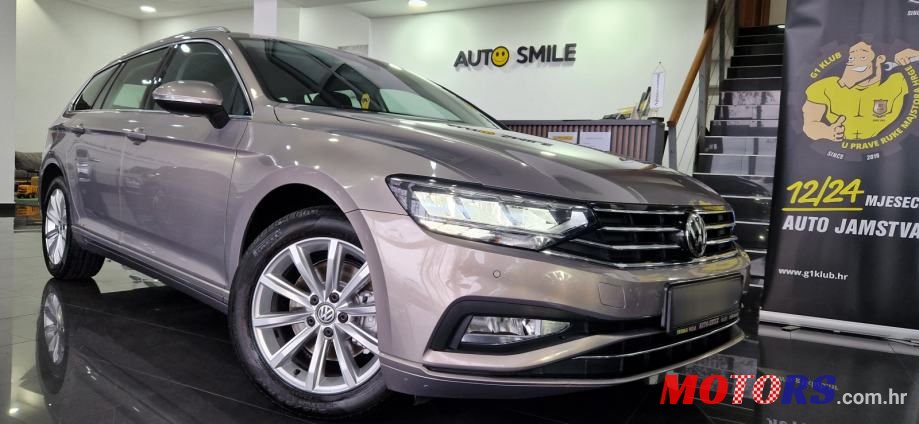 2020' Volkswagen Passat Variant photo #6