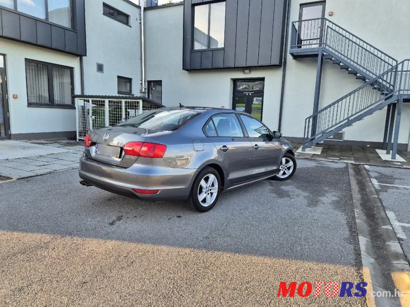 2013' Volkswagen Jetta 2,0 Tdi photo #2