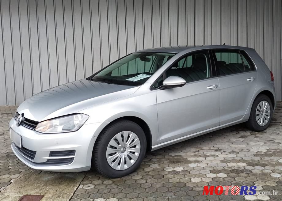 2017' Volkswagen Golf 7 1,6 Tdi Bmt photo #1