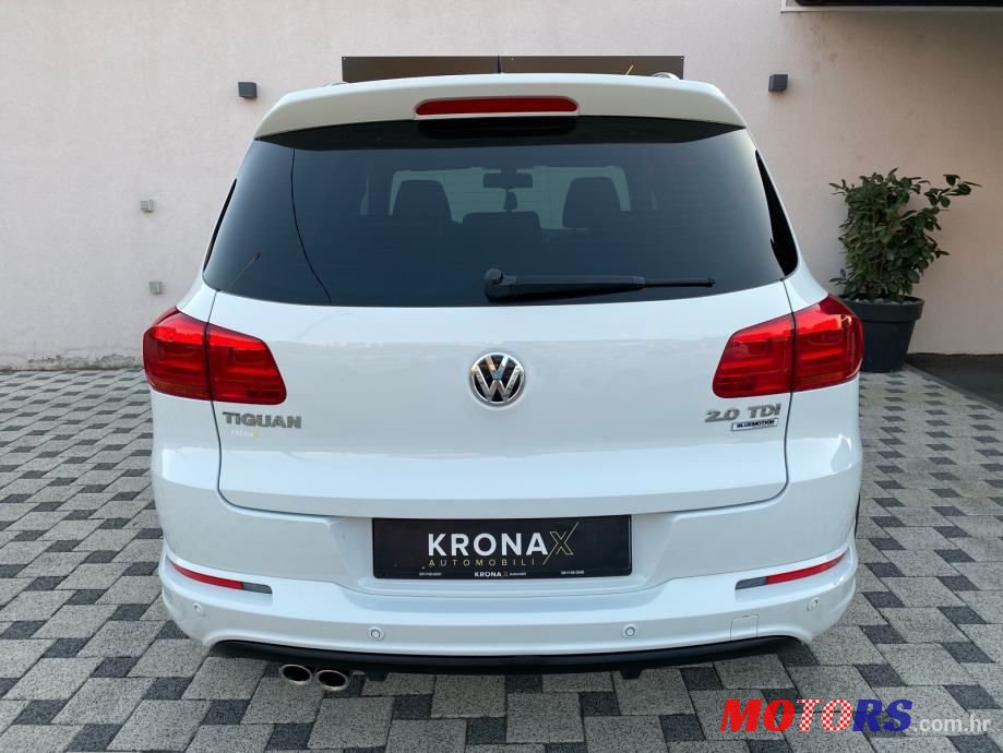 2015' Volkswagen Tiguan 2,0 Tdi Bmt photo #6