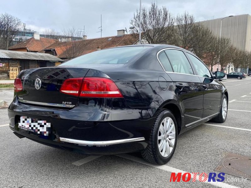 2011' Volkswagen Passat 2,0 Tdi Bmt photo #6