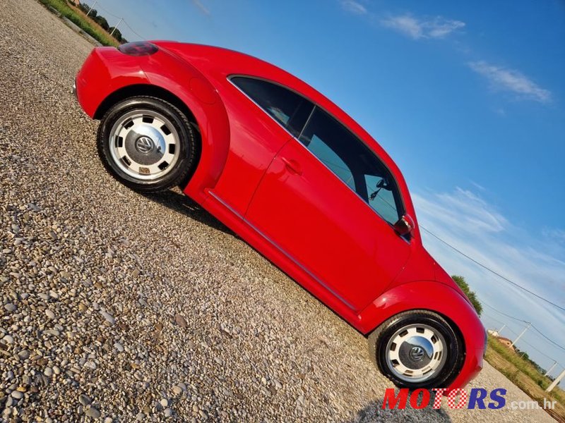 2012' Volkswagen Beetle 1,6 Tdi photo #6