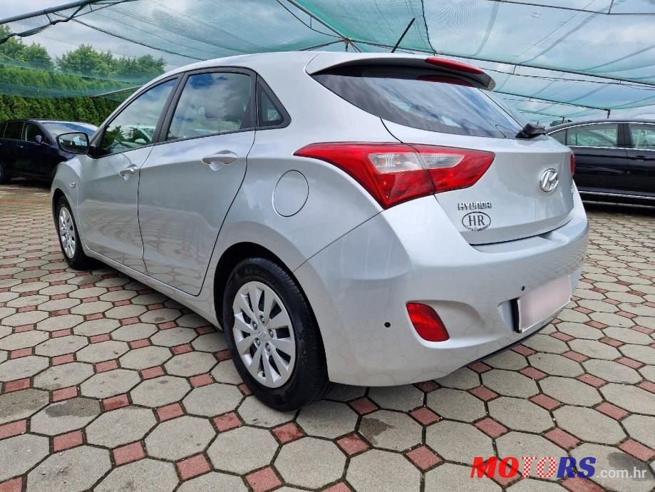 2015' Hyundai i30 1,6 Crdi photo #5