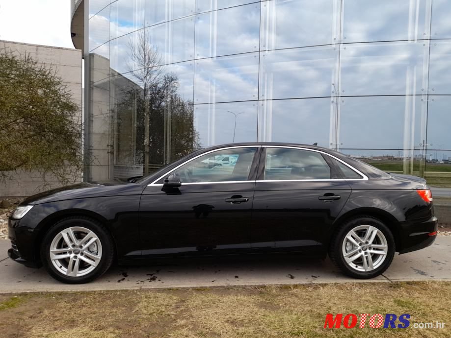 2017' Audi A4 photo #2