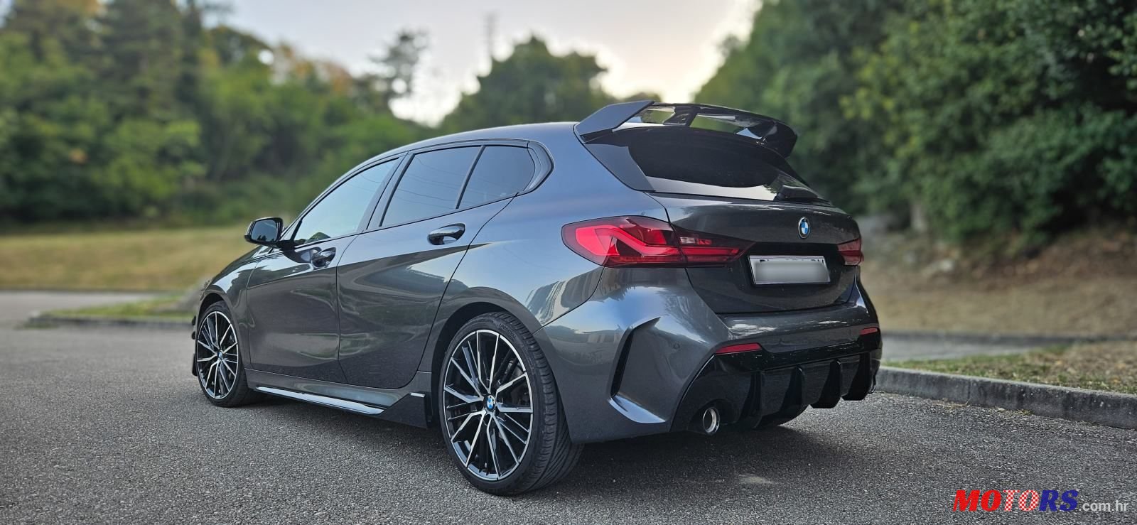 2020' BMW Serija 1 118D photo #5