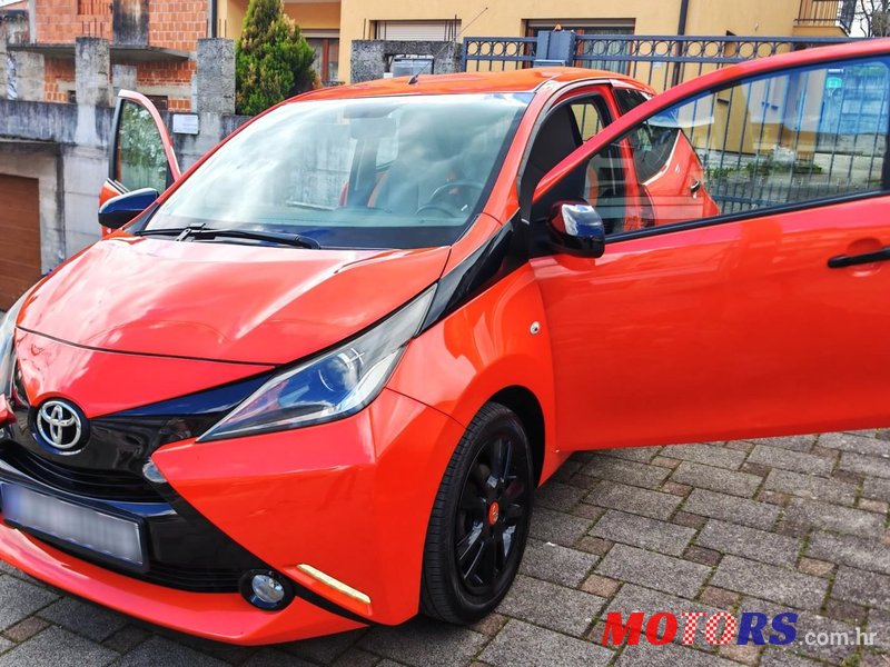 2014' Toyota Aygo 1,0 Vvt-I X photo #6