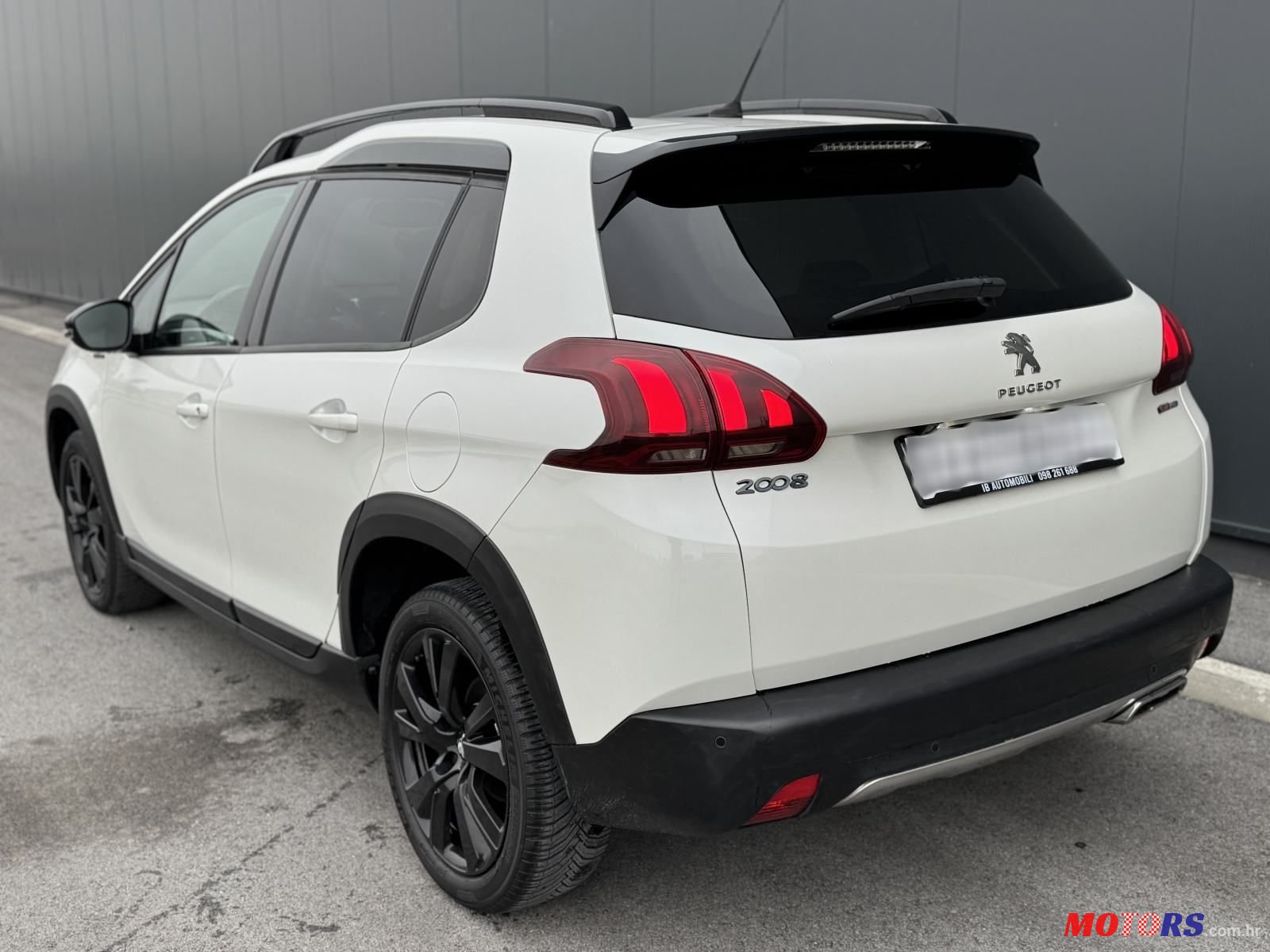 2016' Peugeot 2008 1,6 Bluehdi photo #5
