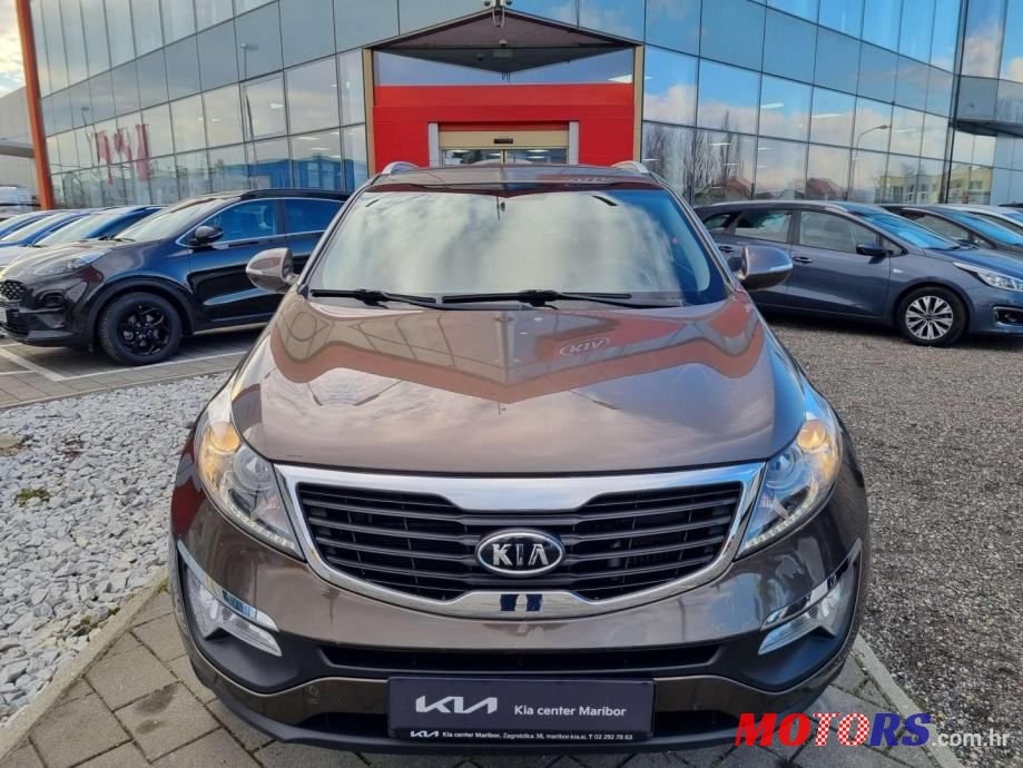 2010' Kia Sportage 2.0 Crdi Sport photo #2