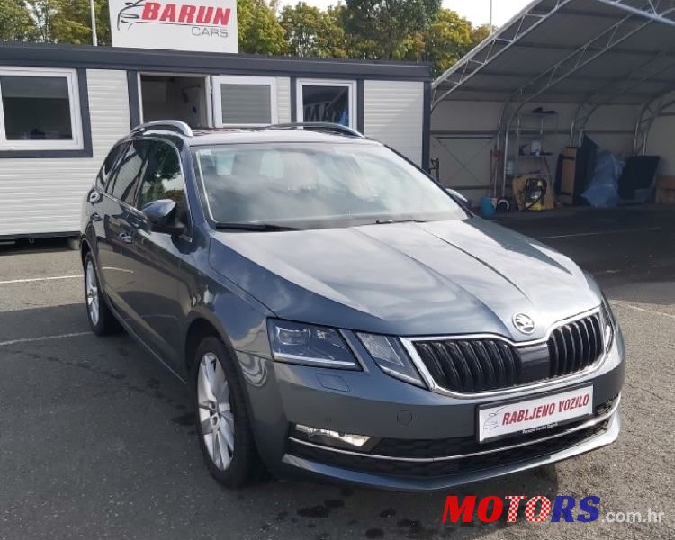 2018' Skoda Octavia Combi photo #2