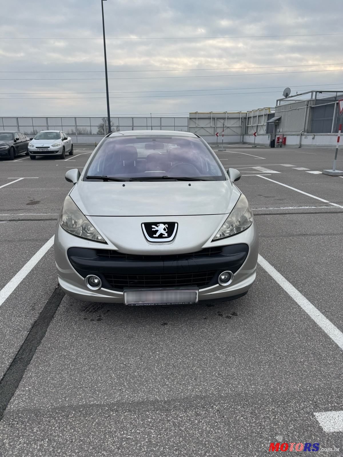 2006' Peugeot 207 1,6 Hdi photo #3