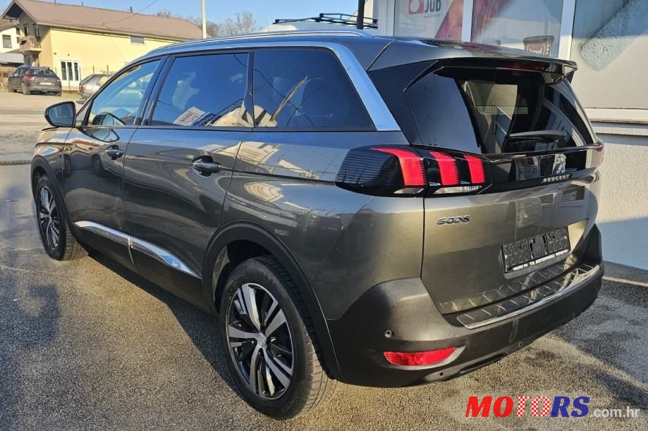 2017' Peugeot 5008 1,6 Bluehdi photo #4