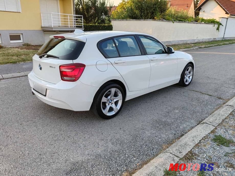 2014' BMW Serija 1 116D photo #6